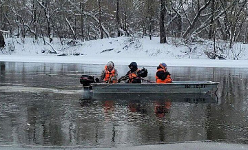 В Брянске нашли тело одного из провалившихся под лед детей