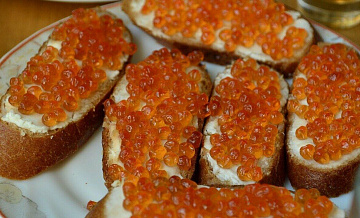 Глава ВАРПЭ назвал справедливую стоимость красной икры