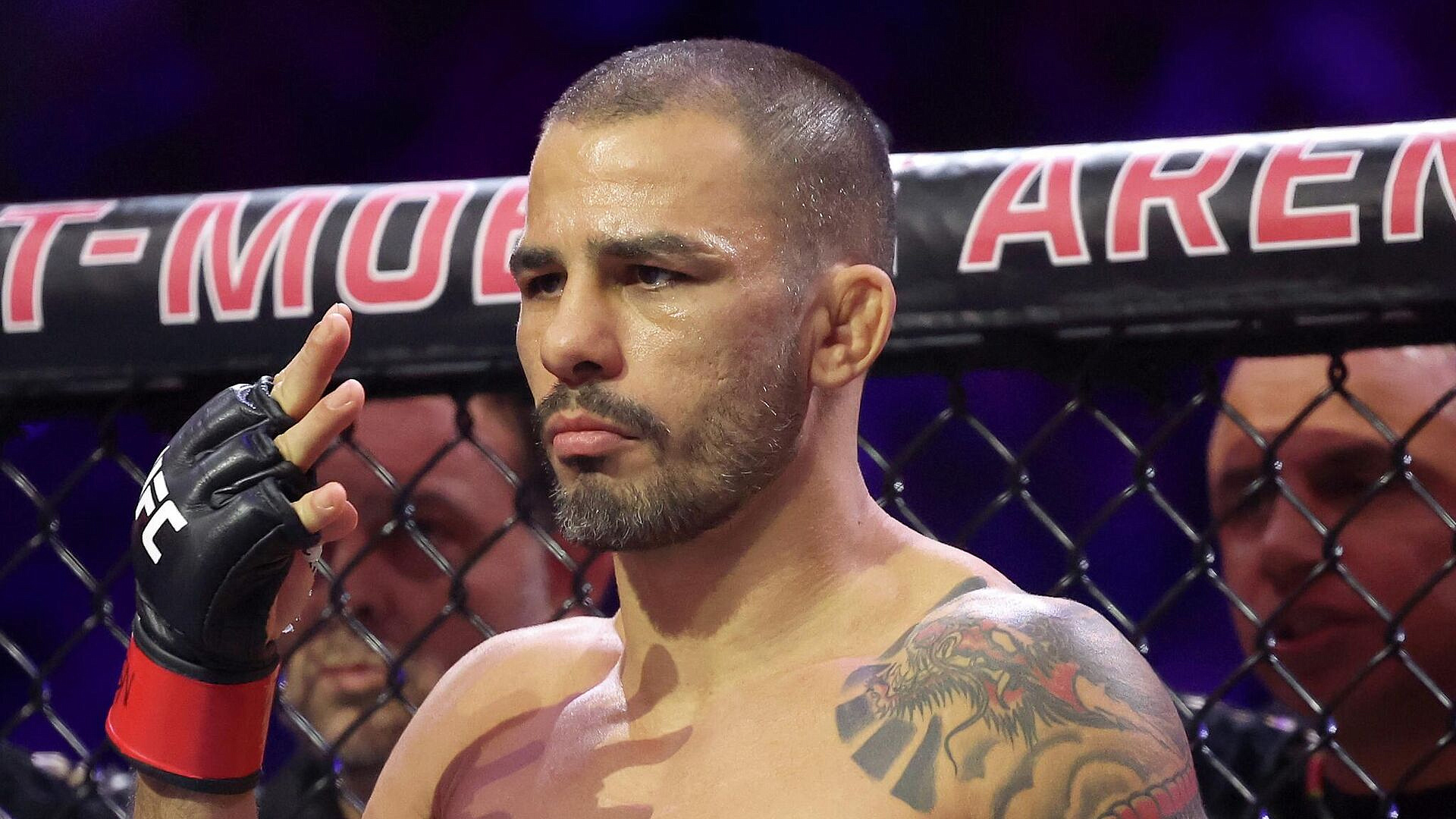 ������� UFC ������� ������ ���� � ��������� ��� � ������� ����