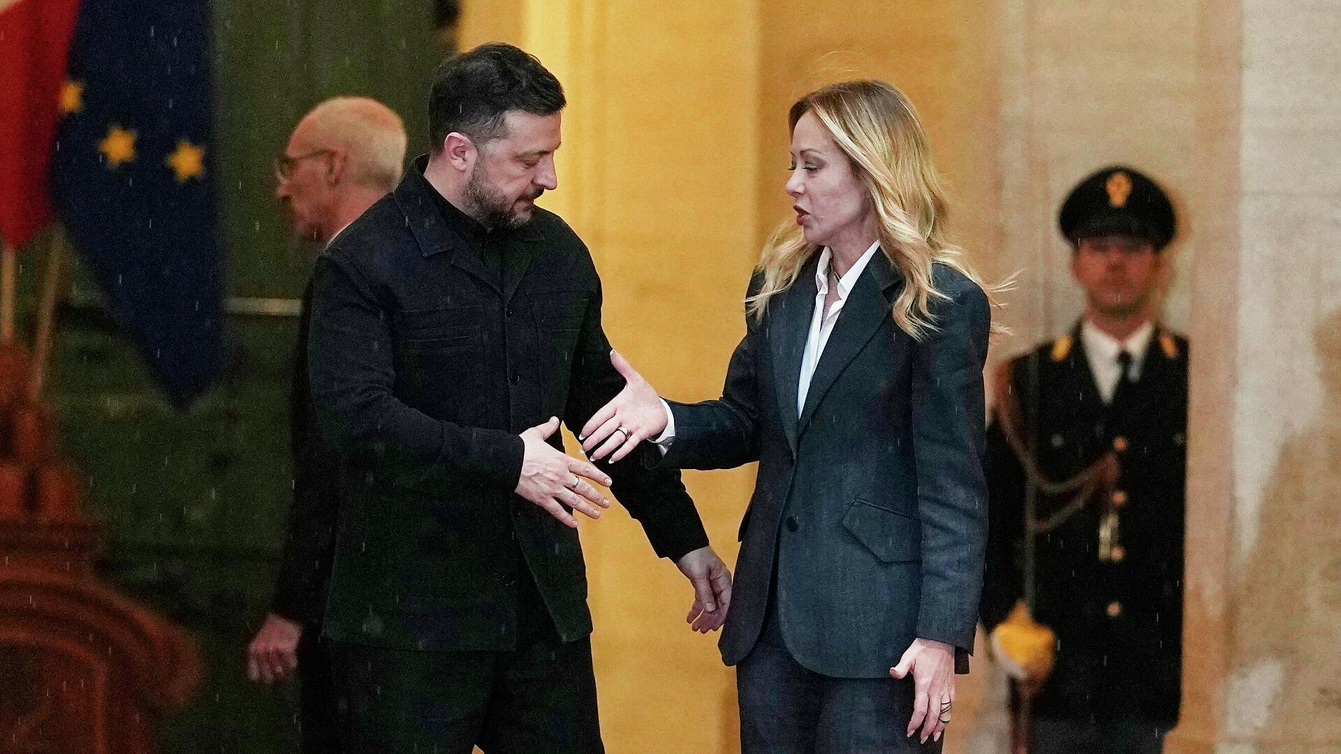 Случившееся во время визита Зеленского в Рим вызвало ярость в Италии