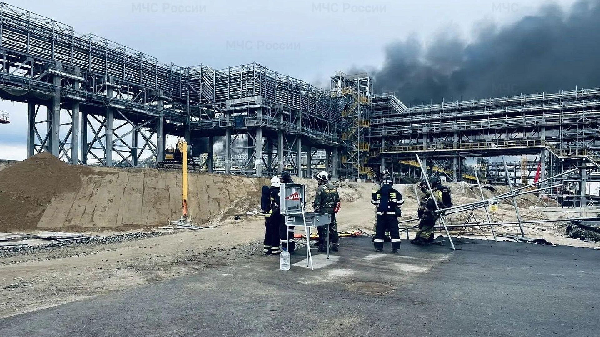 Девять пострадавших на Амурском ГХК доставят на лечение в Москву
