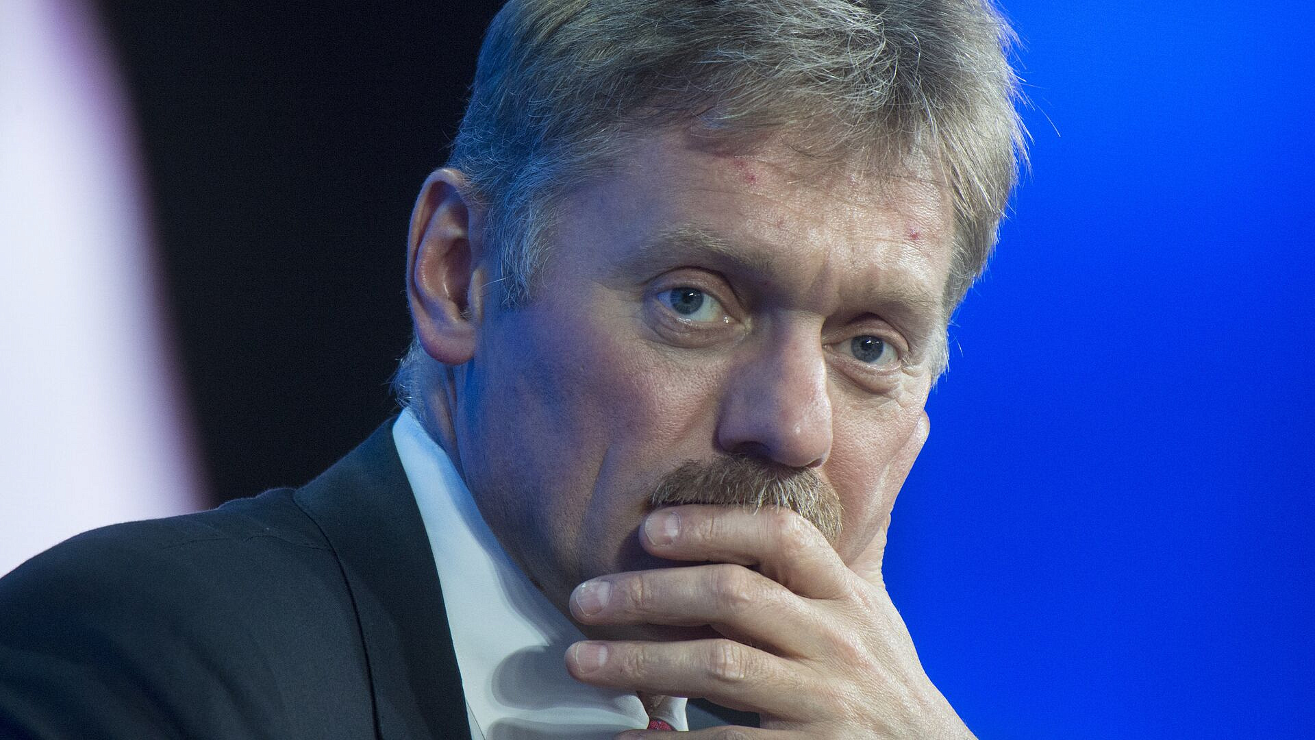 Песков ответил на вопрос об организации матчей между игроками НХЛ и КХЛ
