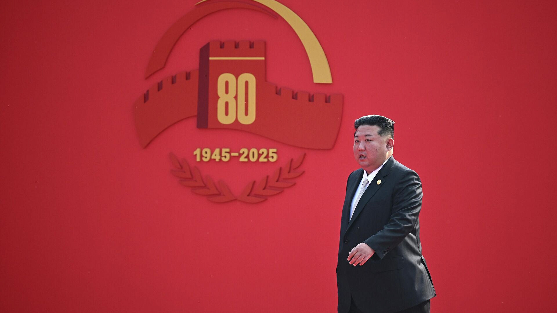 Ким Чен Ын встретился со специалистами ядерной области