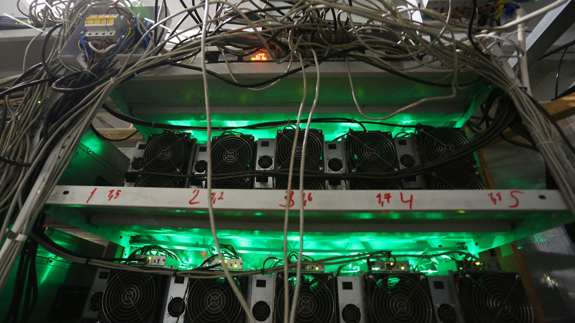 ���������� �������-����� ������� � ��������� � ������� �������������