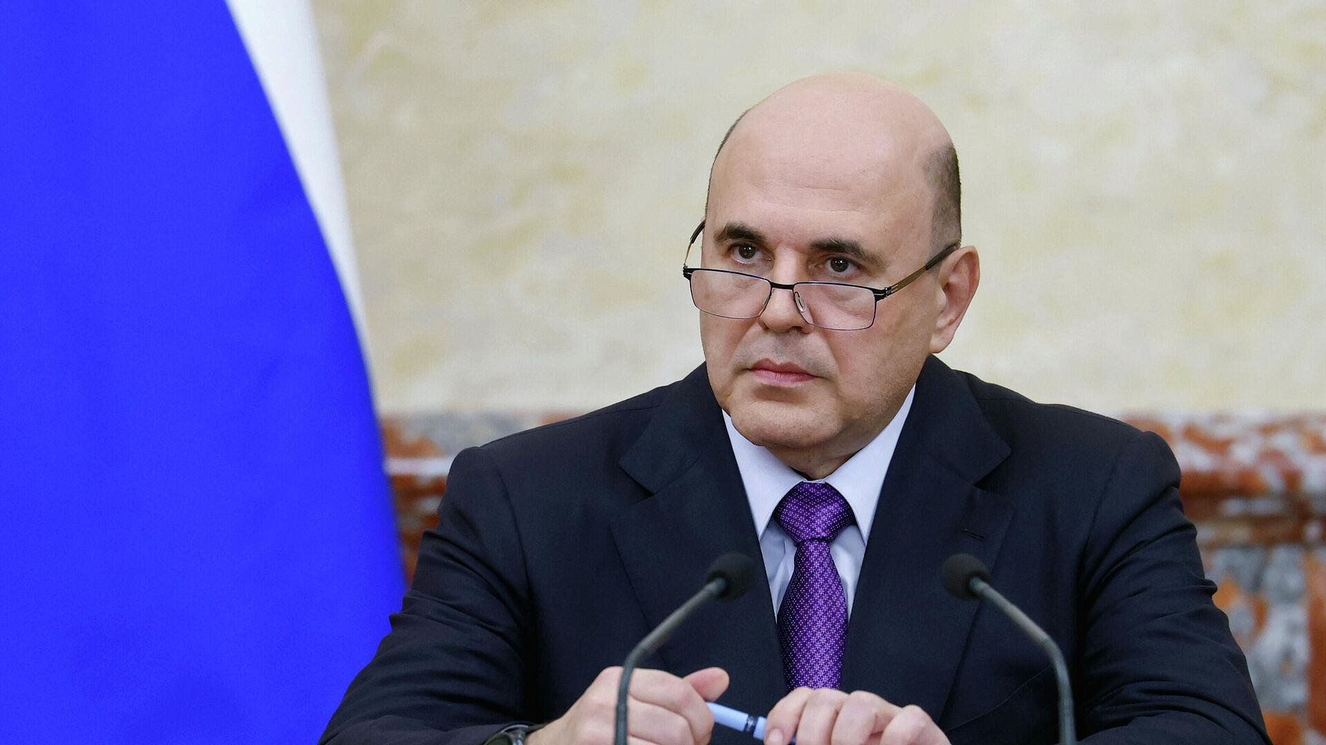 Мишустин назвал сумму МРОТ в 2026 году