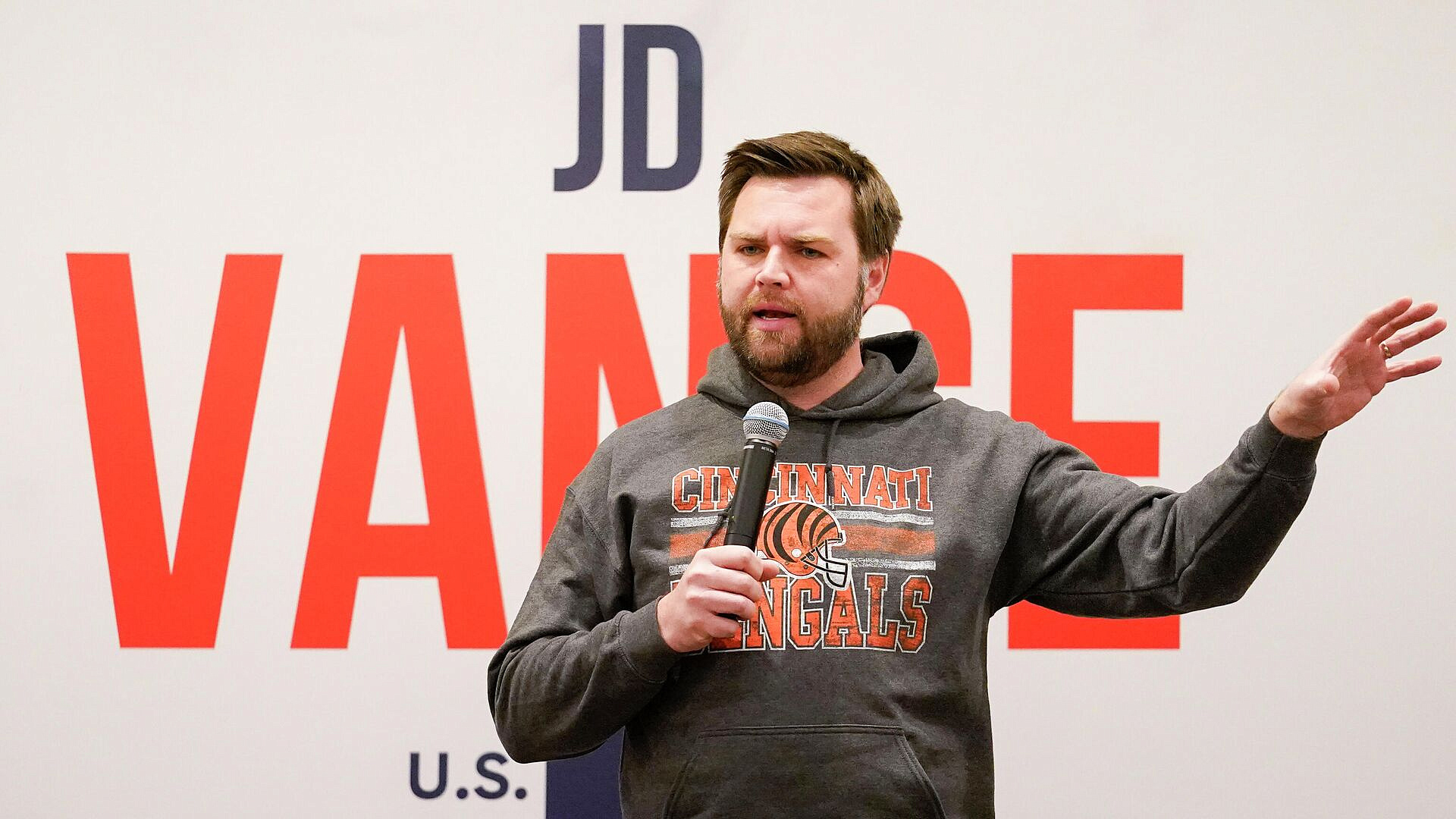 "Вступим в войну". В конгрессе выступили с жестким требованием по Украине