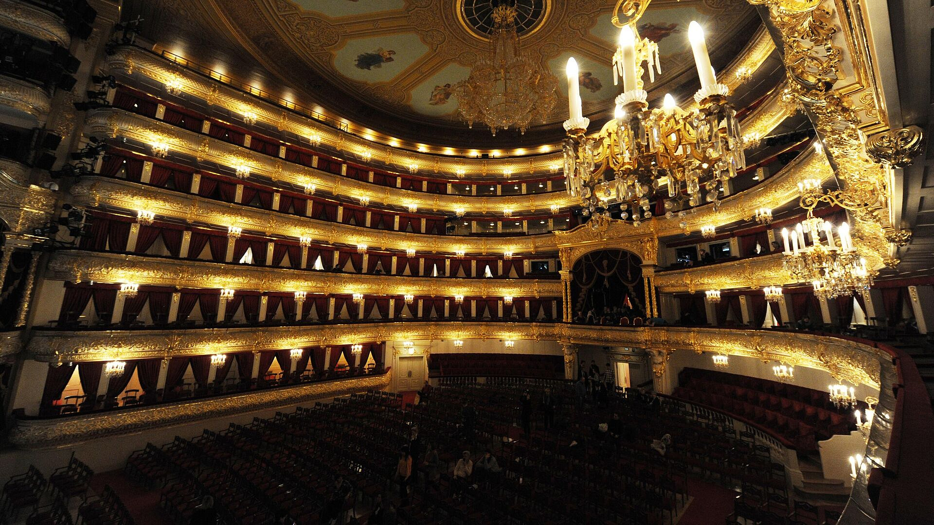 Билеты на "Щелкунчика" в Большой театр раскупили за две минуты