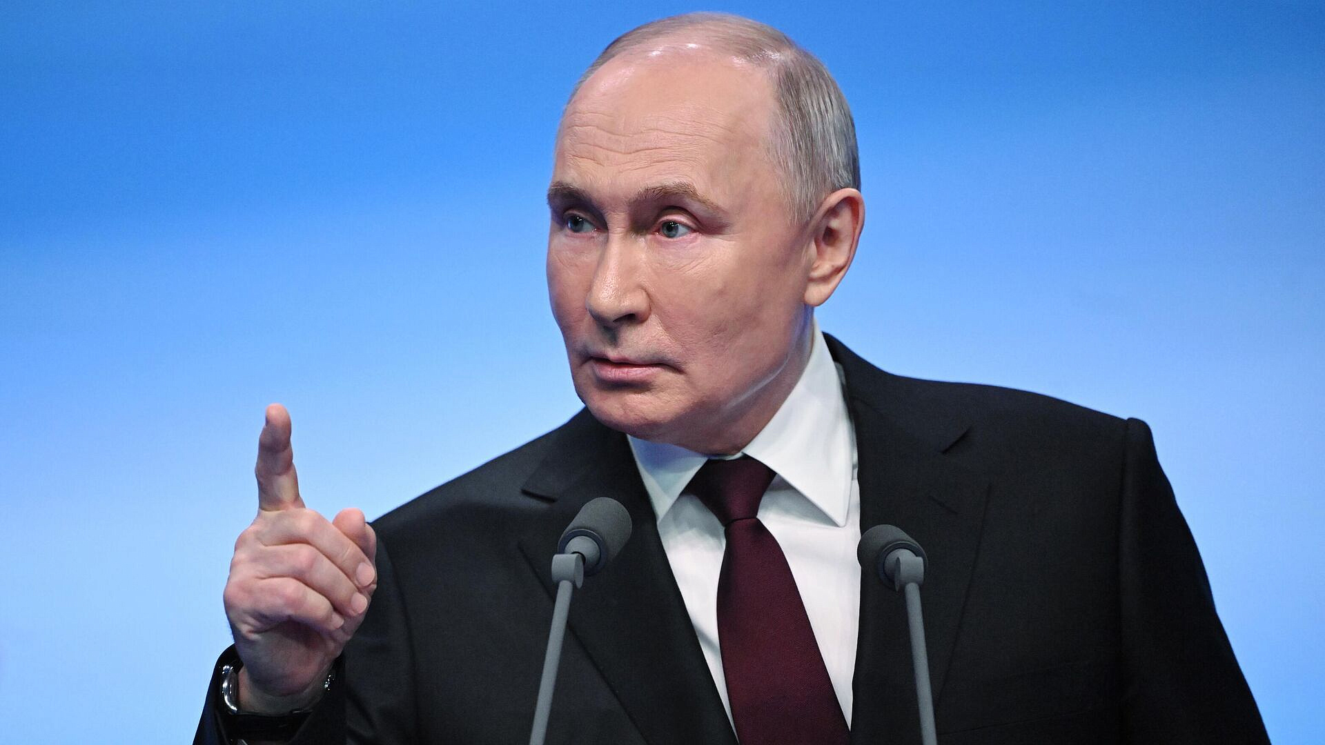 Эксперт рассказал, почему популярность Путина в России выросла