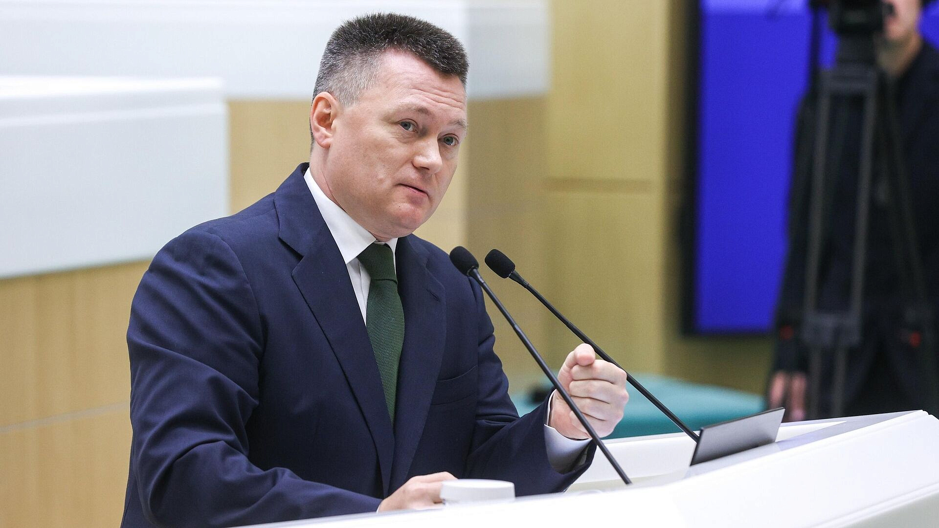 Краснов поручил направить в Генпрокуратуру материалы по делу судьи Сапеги