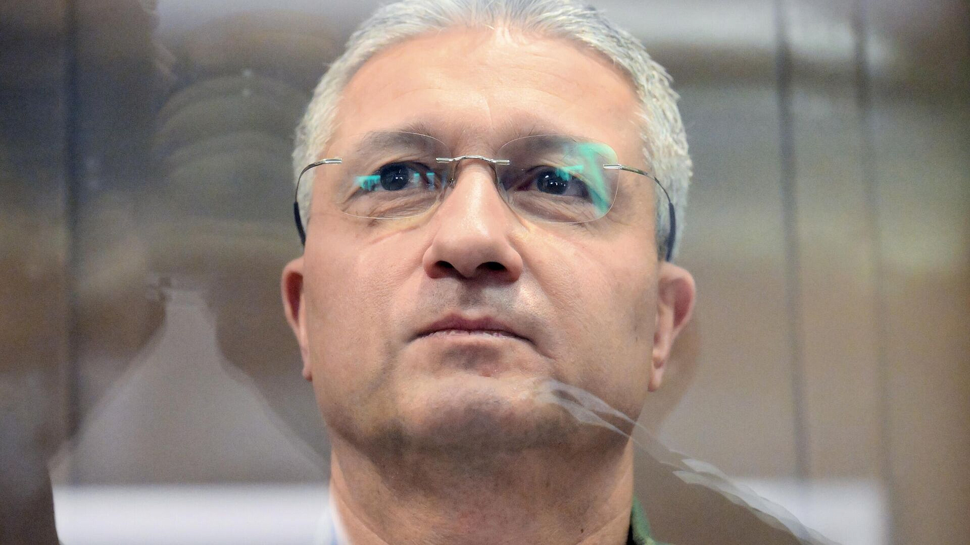 Суд признал долг экс-замминистра обороны Иванова перед "Мосэнергосбытом"