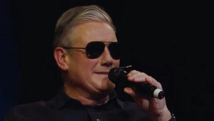 Стармер высмеял Макрона за солнцезащитные очки