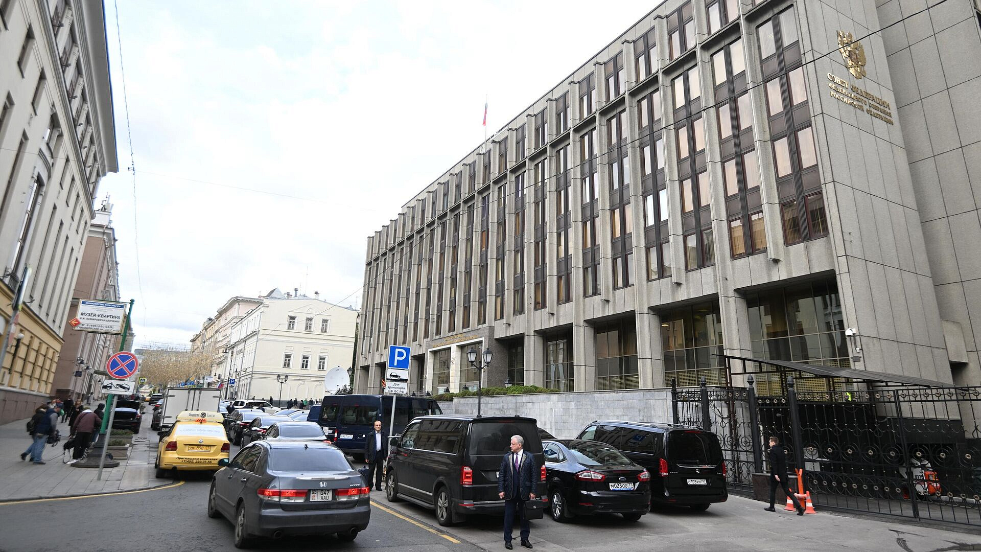 Совфед предупредил о последствиях сговора Британии и Франции