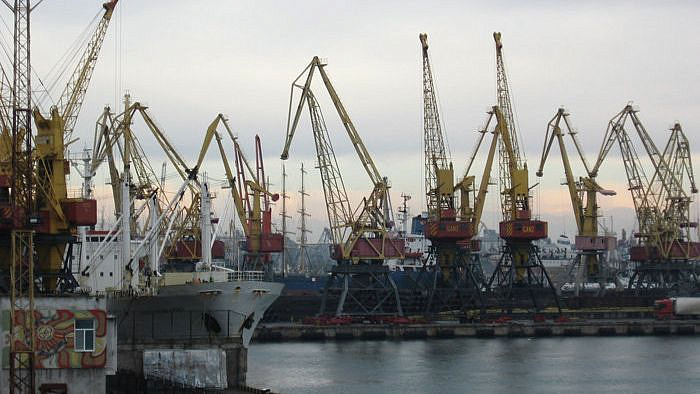 Черноморские порты Украины остаются парализованными уже больше месяца