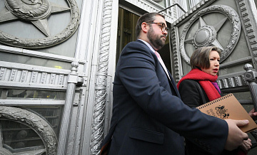 Временная поверенная Британии попыталась зайти не в ту дверь МИД