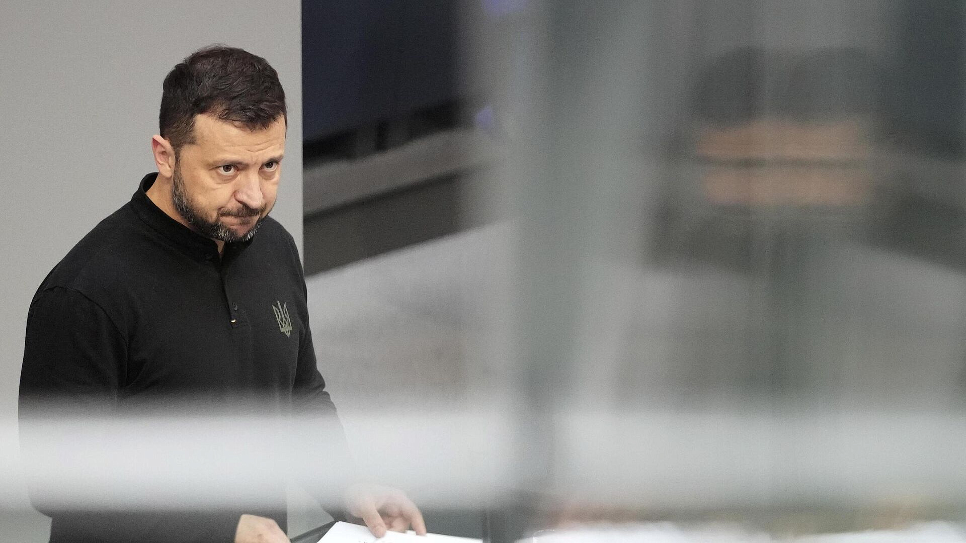 Зеленский объявил о подготовке "кадровых решений"