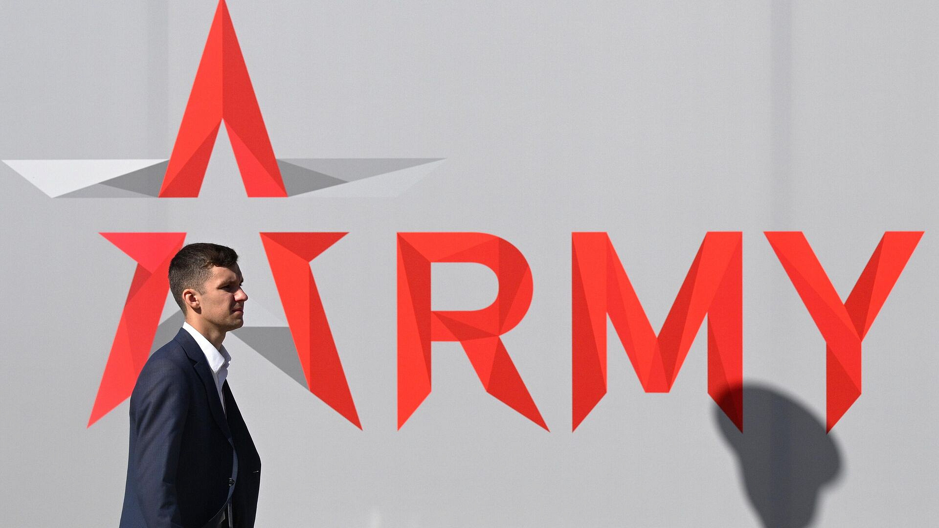 На форуме "Армия-2024" представят более 20 тысяч образцов продукции