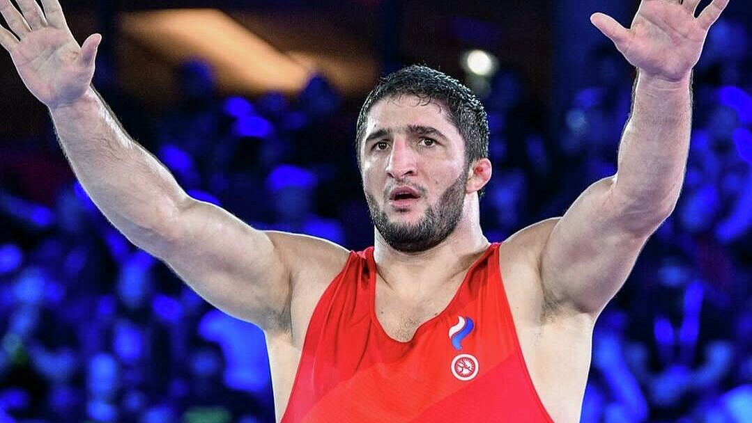 Садулаев завоевал золото ЧЕ по вольной борьбе впервые с 2020 года
