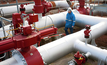 "Газпром" рассказал о сокращении запасов газа в ПХГ Франции