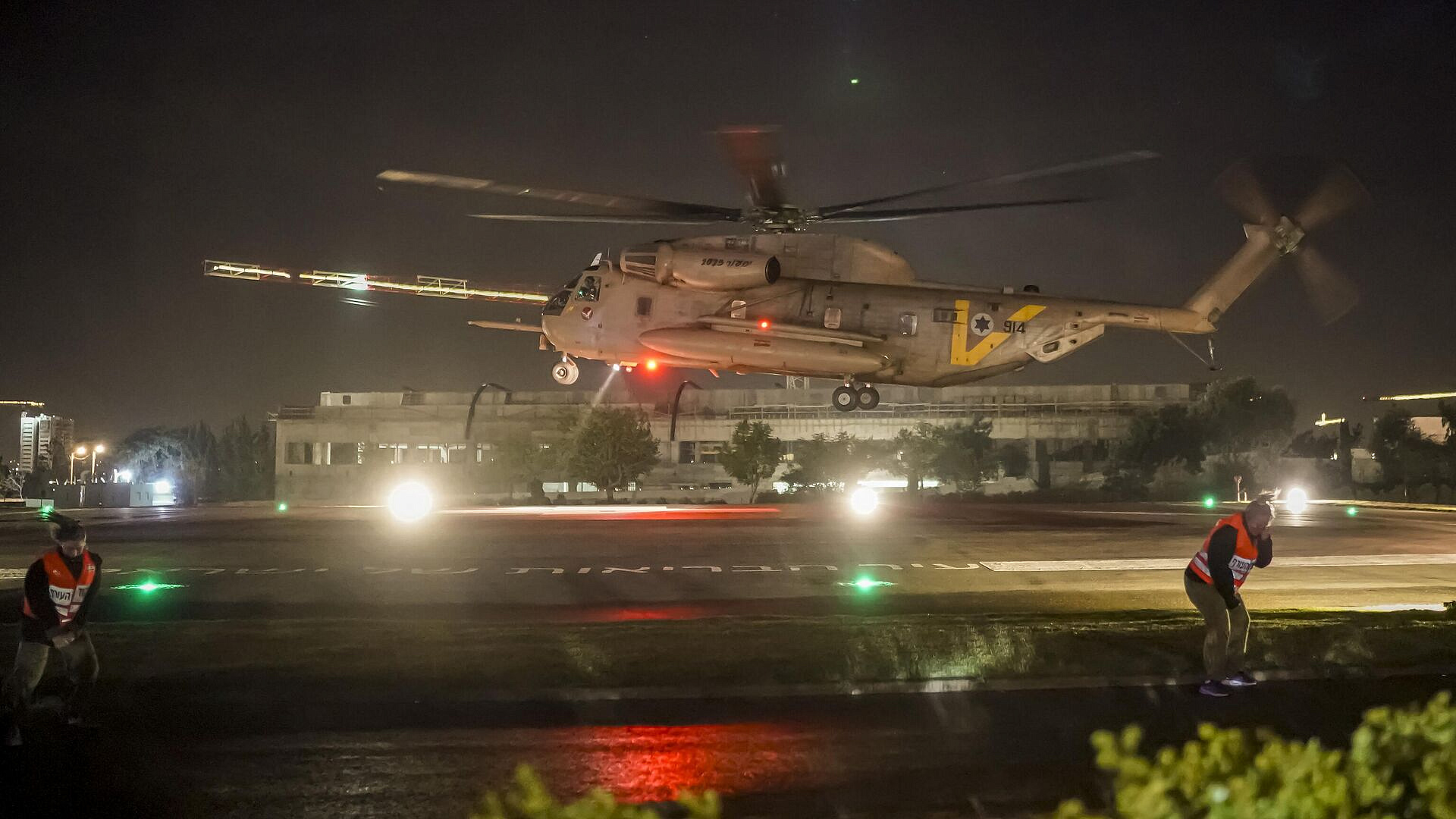 Израиль сменил стратегию в переговорах по заложникам, пишут СМИ