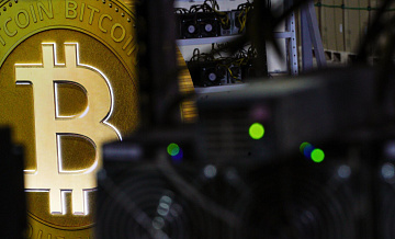 Цена биткоина продолжила падение до минимума с ноября 2024 года