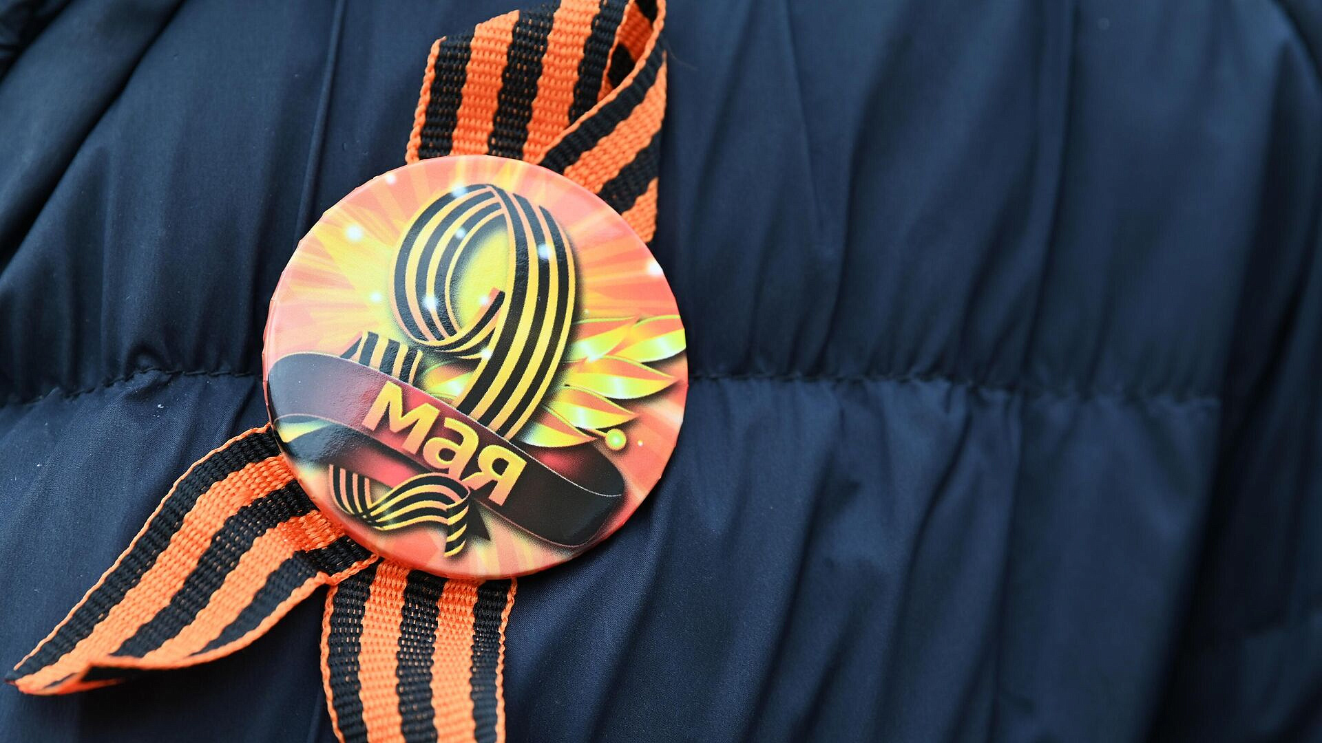 � ����������� ������ �� ���������� �������� 80-����� ������