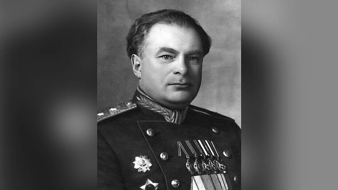 ФСБ опубликовала архивные материалы о генерале Селивановском