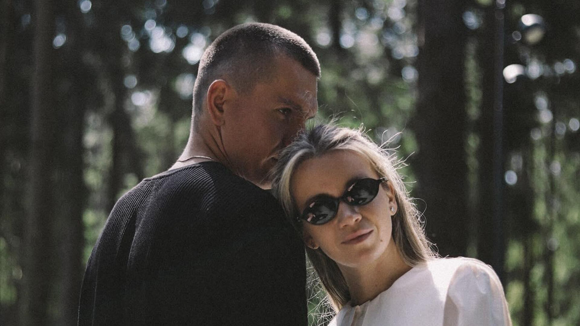 Съела арбуз и потеряла голову. Она свела с ума Большунова и родила дочерей