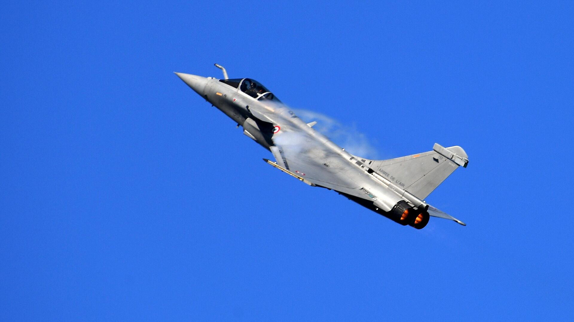         Rafale,  