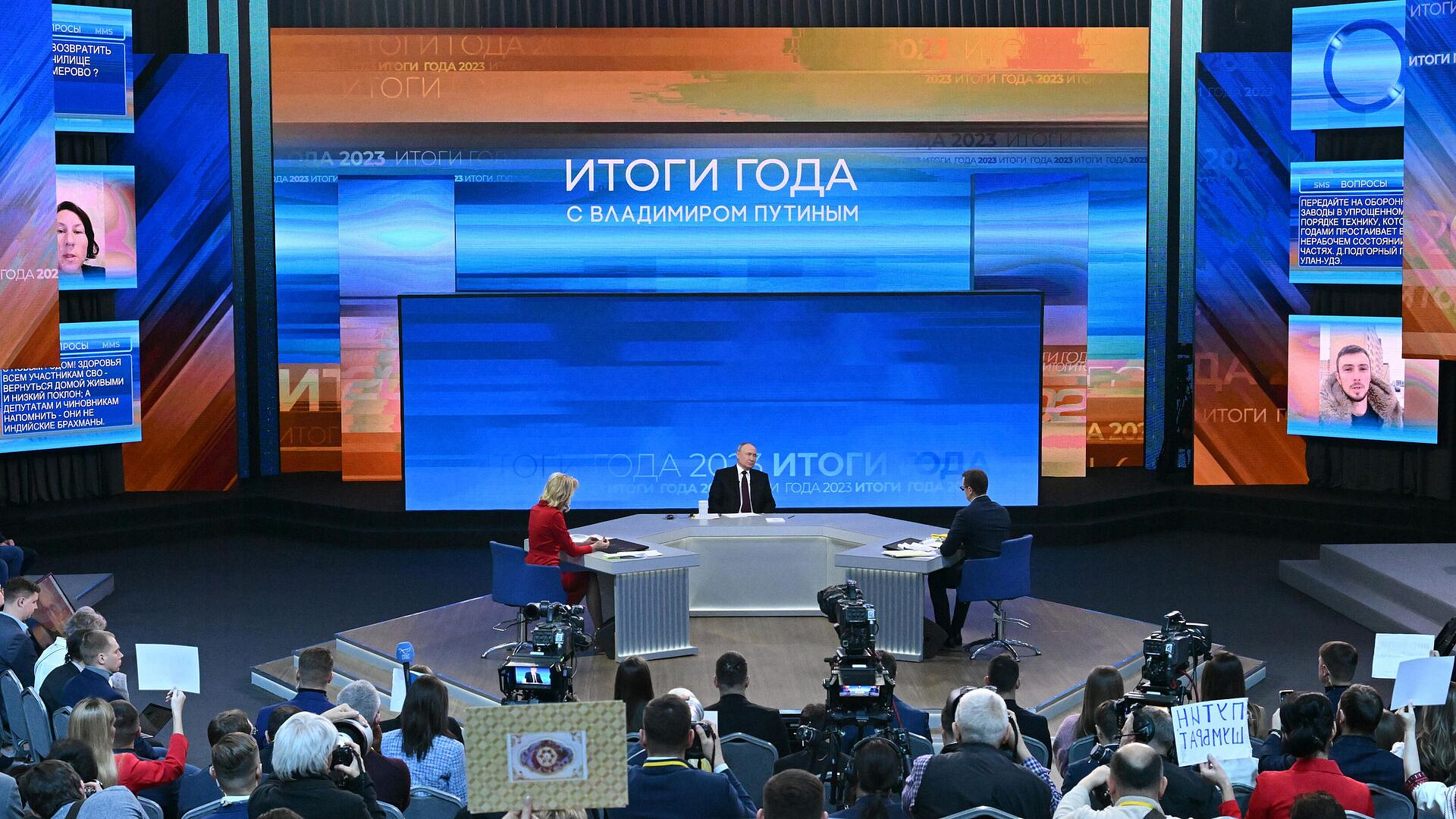 Названы регионы, откуда поступает больше всего вопросов на прямую линию