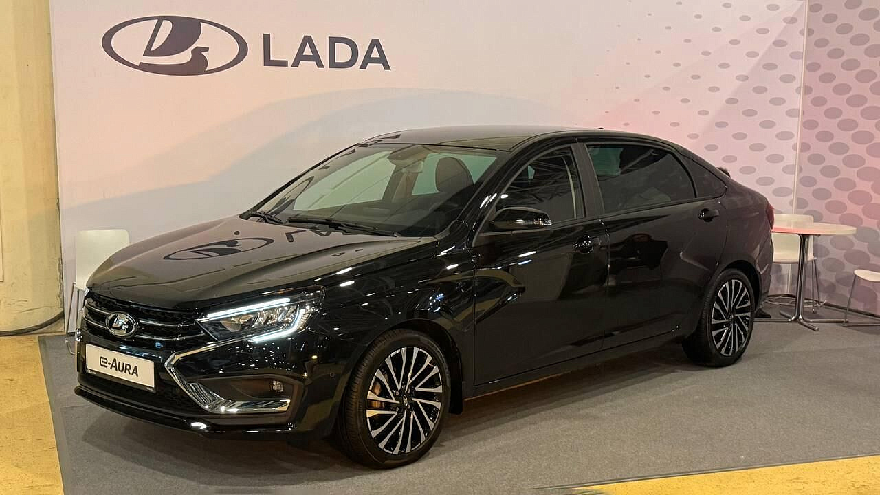 "АвтоВАЗ" впервые показал электромобиль Lada e-Aura