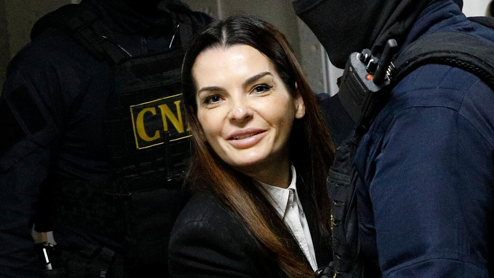 В Молдавии более ста тысяч человек подписались в поддержку Гуцул