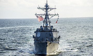 Присутствие ВМС США на Ближнем Востоке продолжит нарастать, считают СМИ