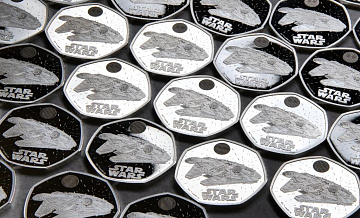 Монетный двор Британии выпустил монету с "Соколом тысячелетия"