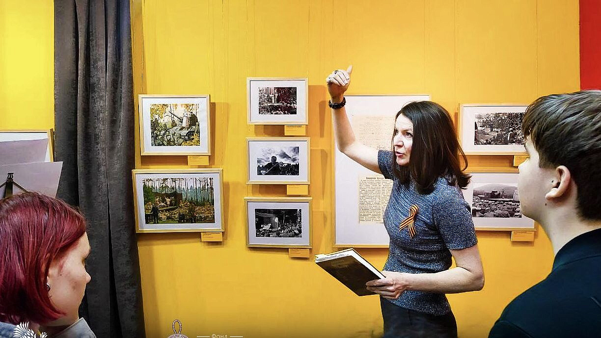 Бахрушинский театральный музей откроет выставку "Фронтовые дороги театров"