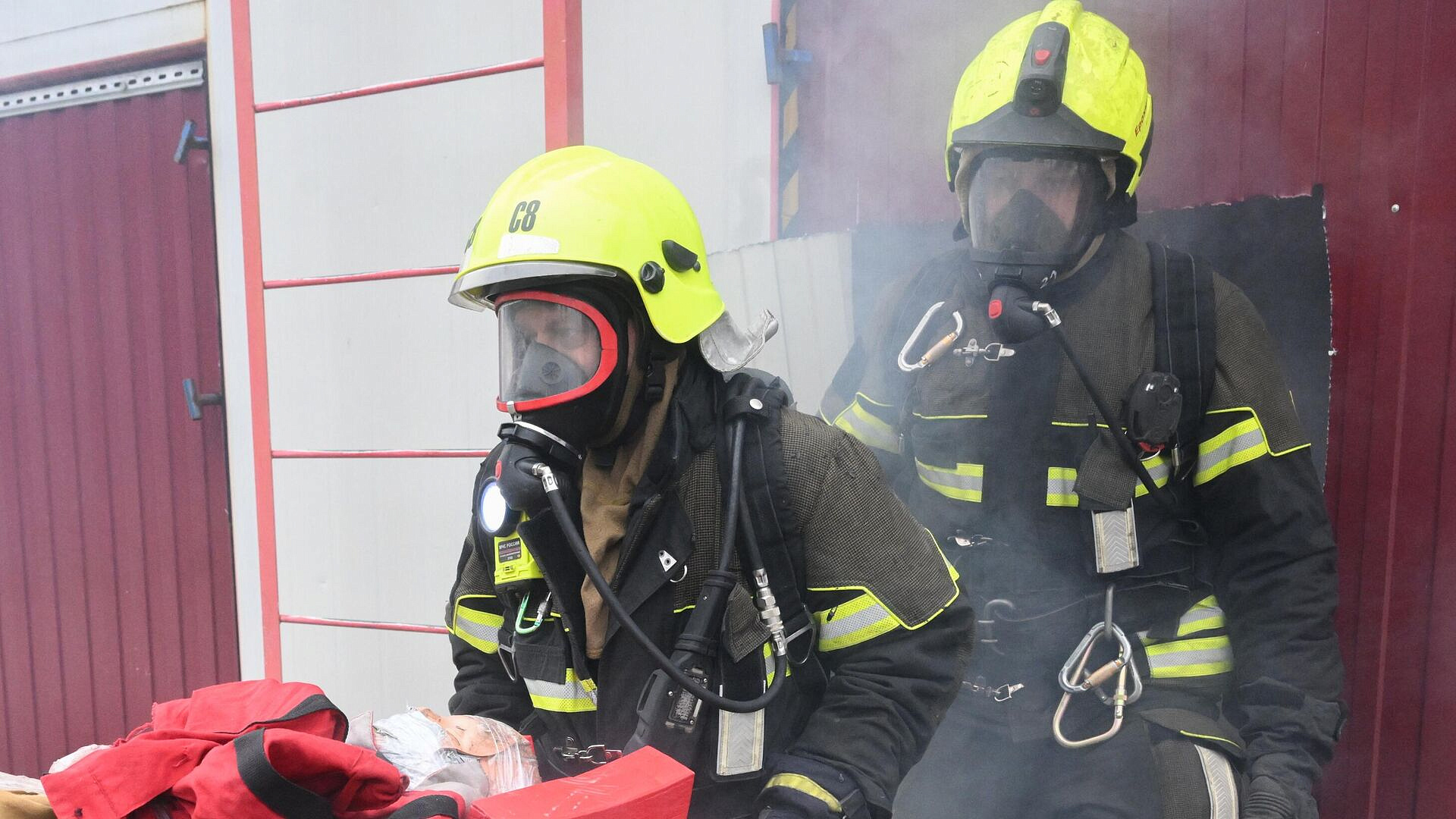 � �����-���������� �������� ����� � ������������� ������