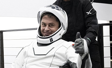 Космонавт Федяев заменил Артемьева в экипаже корабля Crew Dragon