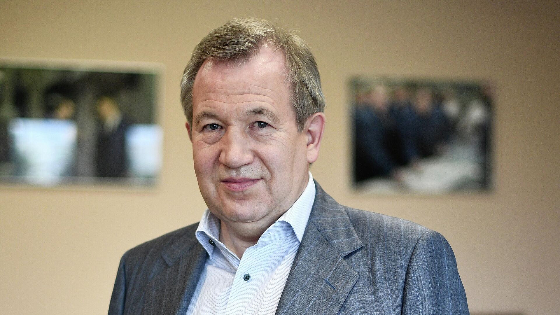 Красников анонсировал первое заседание попечительского совета РАН