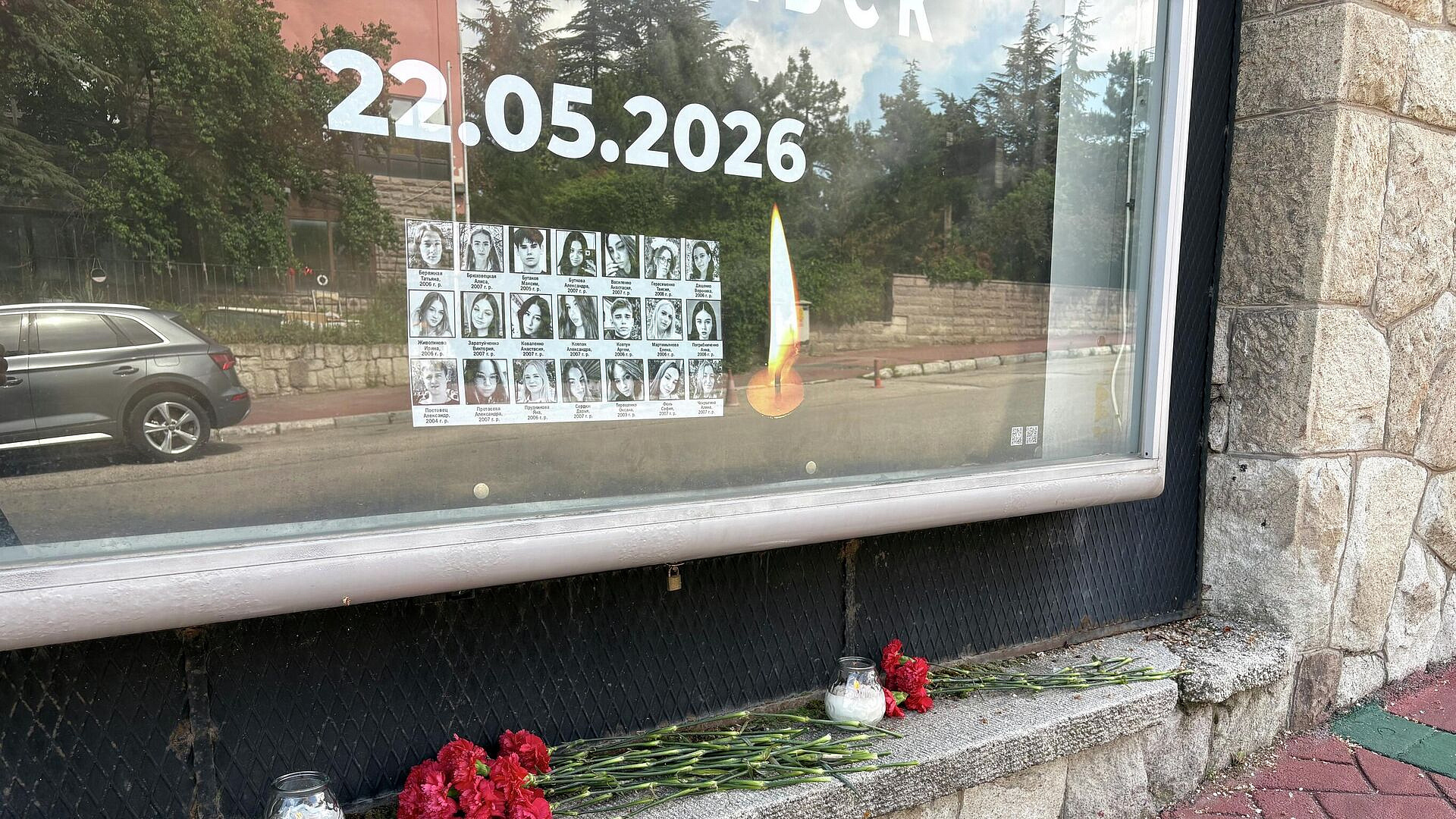 Мемориал погибшим в Старобельске появился у посольства России в Анкаре