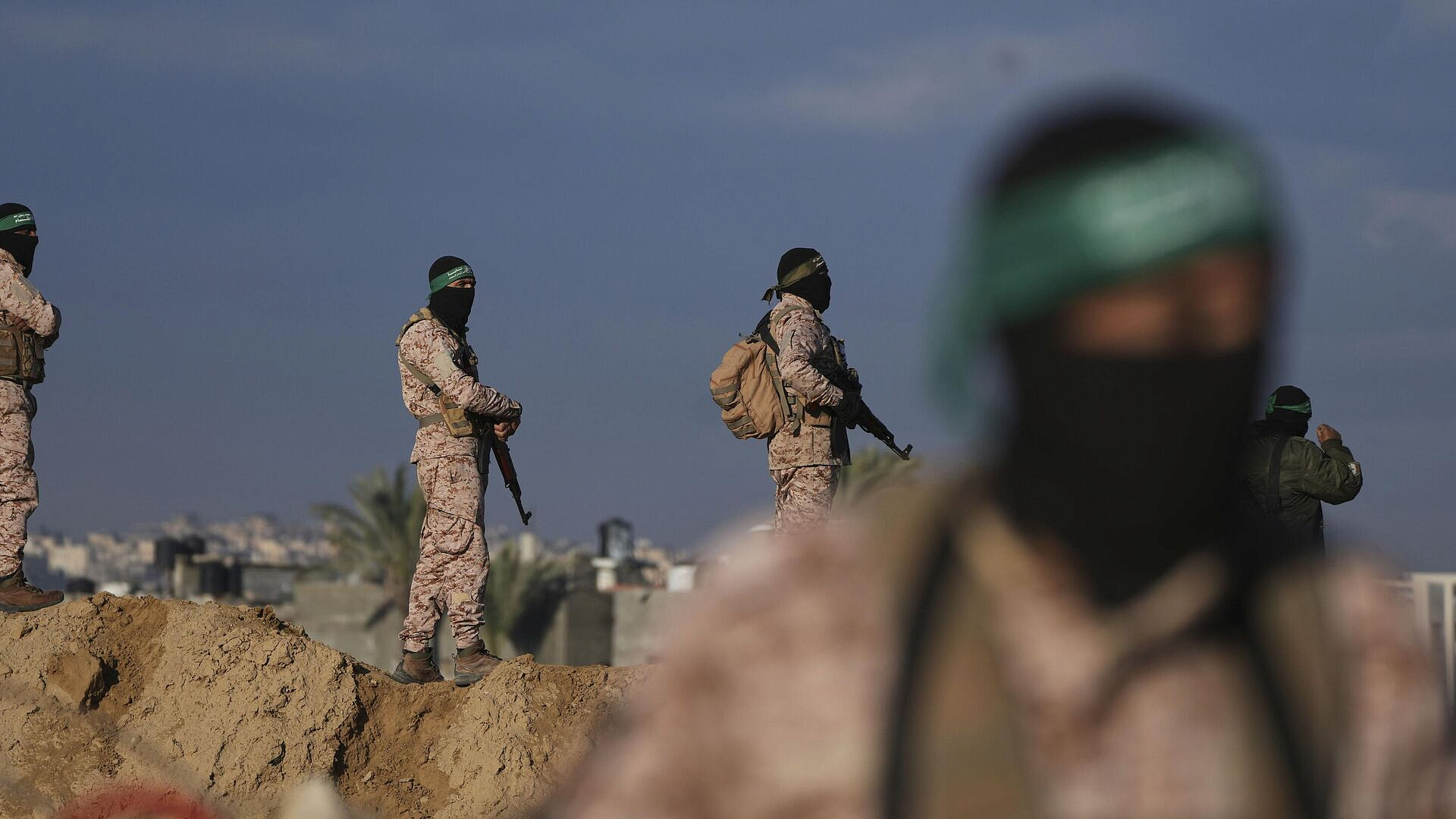 � ����� �������� ������� � �������� ���������� � ����������� ����