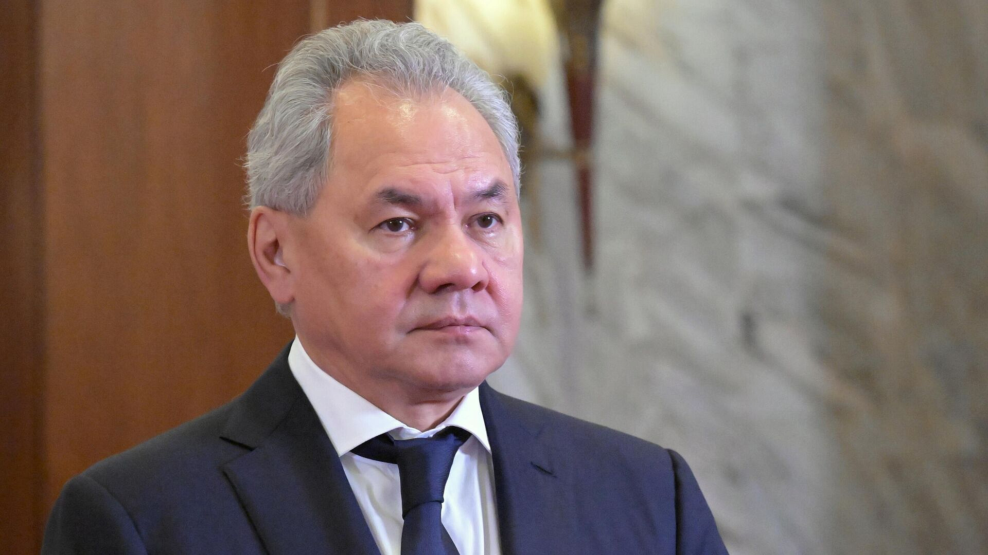 Шойгу прибыл в Китай для переговоров с главой МИД КНР