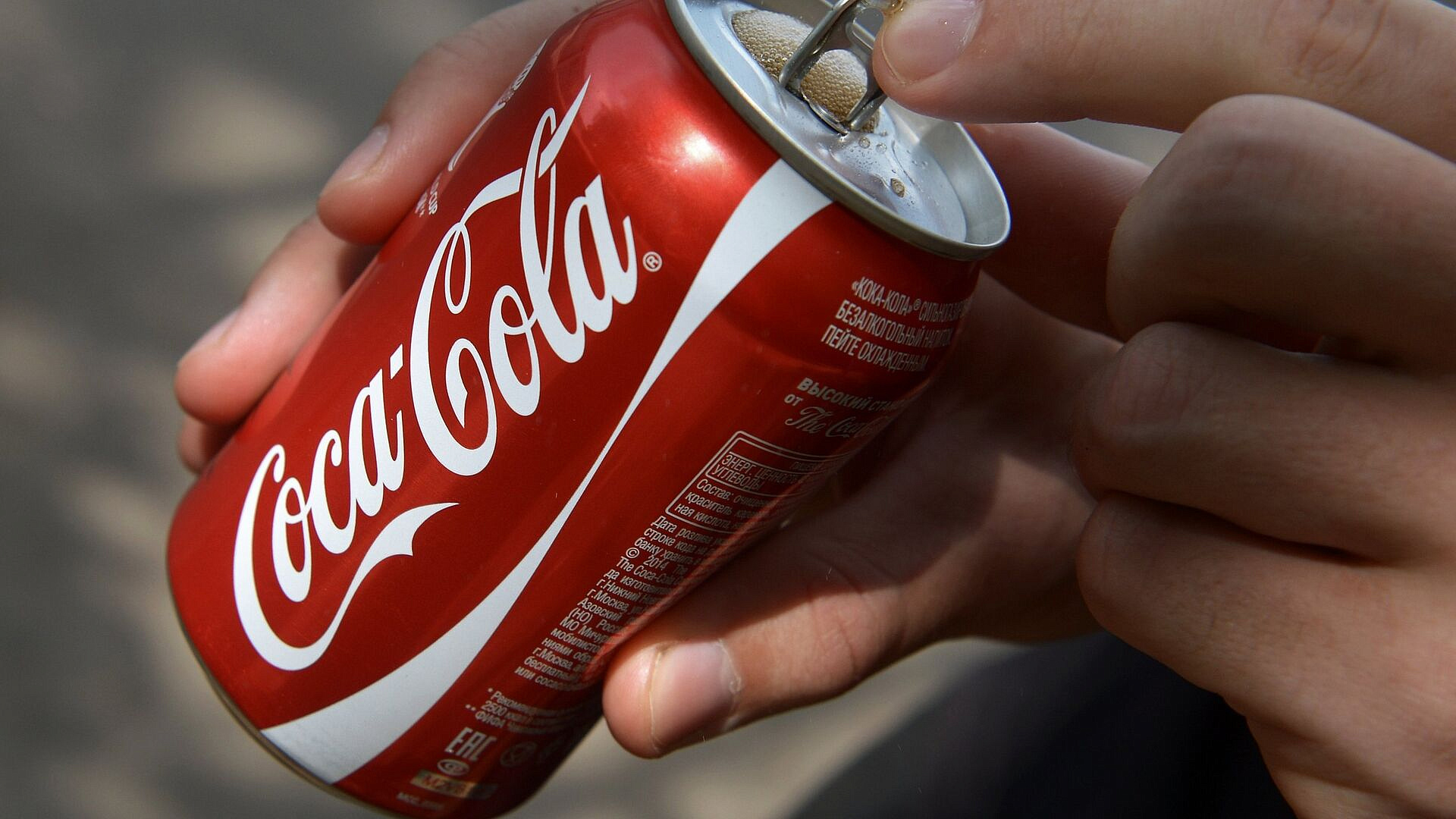 Польская и британская Coca-Cola появилась в российских магазинах