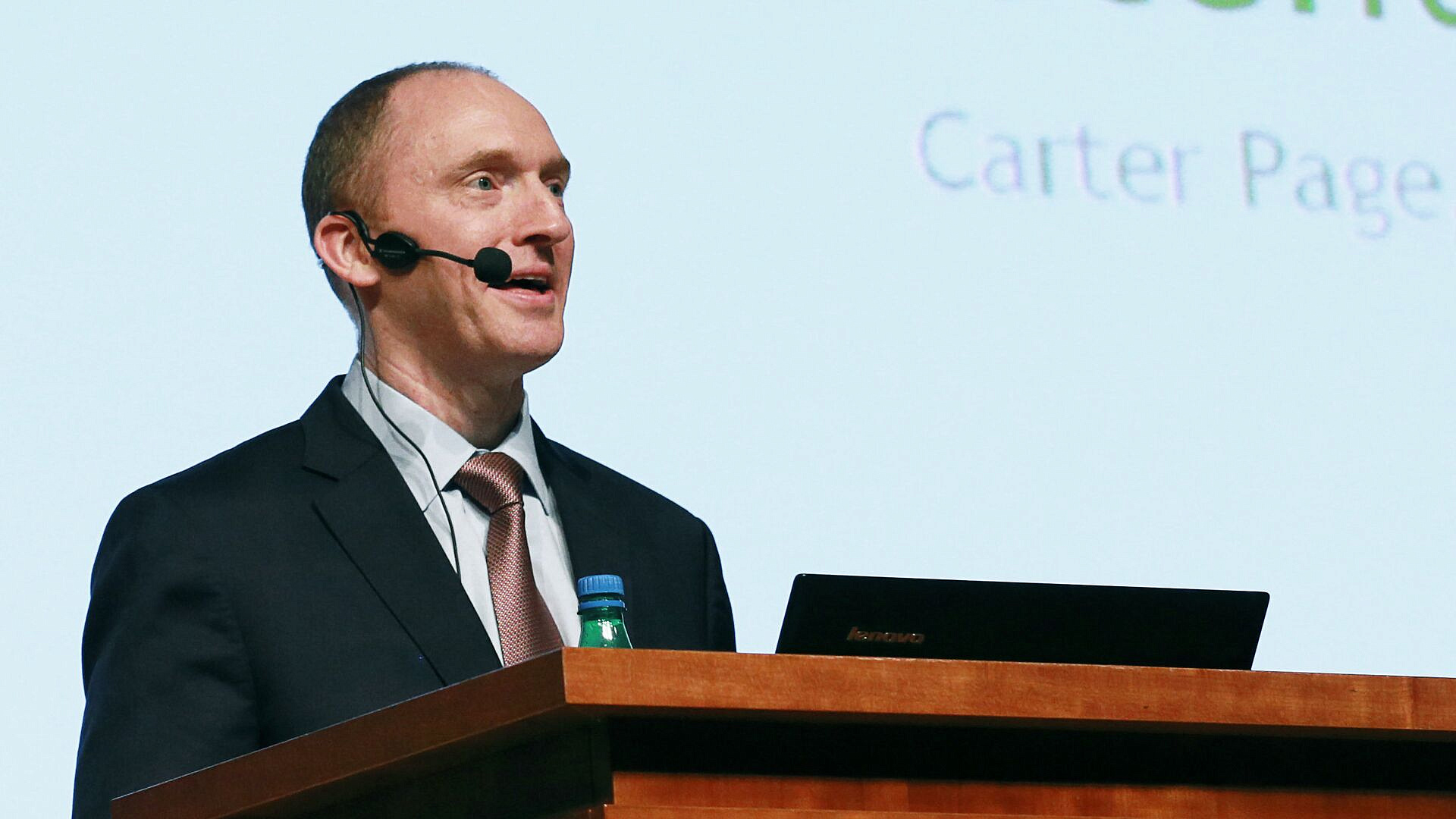 Экс-помощник штаба Трампа получит 1,25 миллиона долларов по делу о слежке