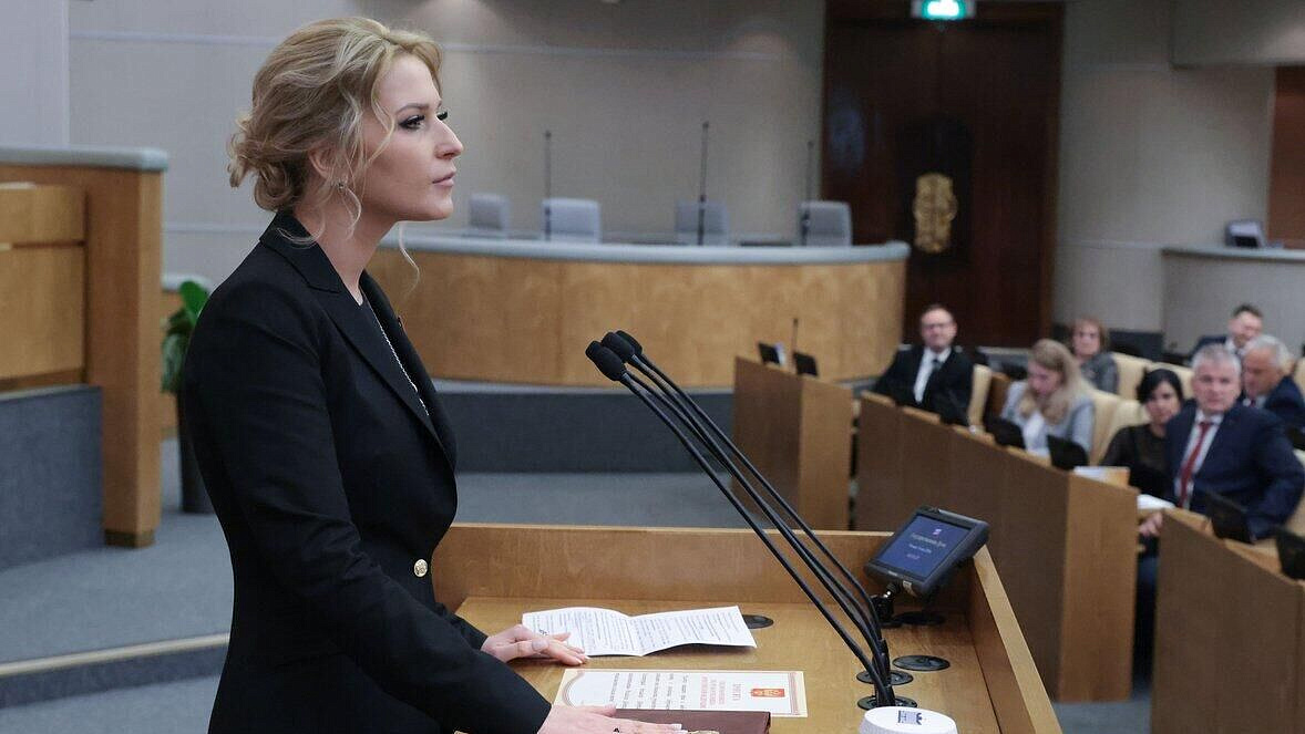 Лантратова обратилась в МВД из-за угрозы депортации блогера Черкашина