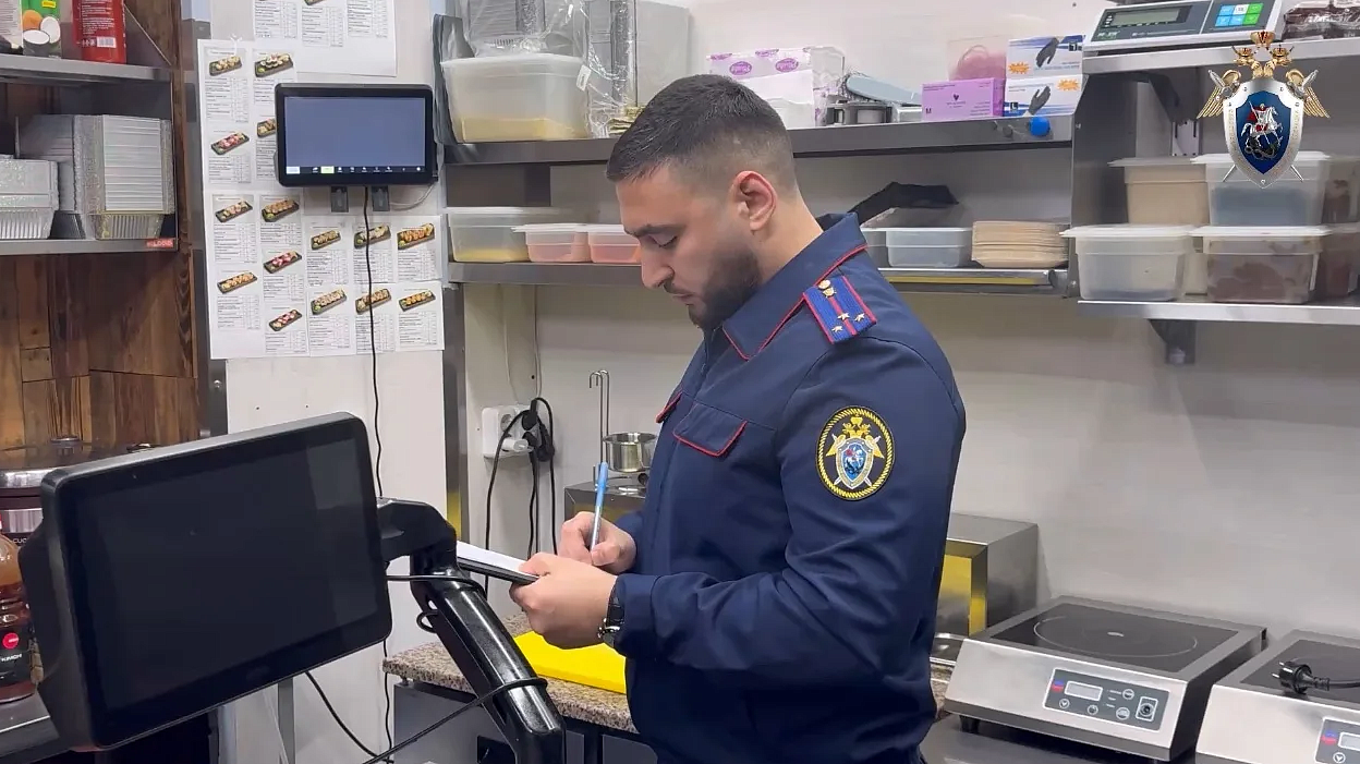 Кафе, в котором массово отравились жители Пятигорска, закрыли на 80 суток