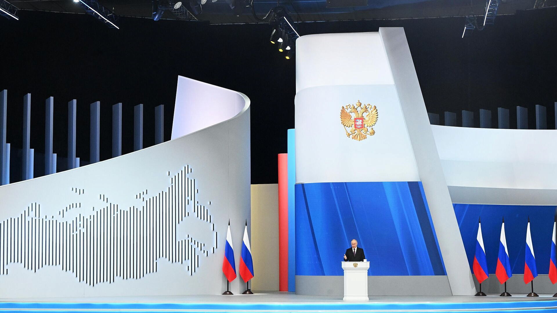 Путин предложил продумать подходы к модернизации фискальной системы