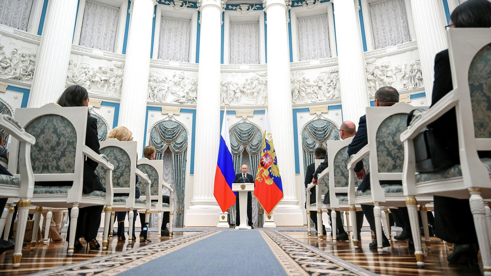 Путин поддержал просьбу худрука Большого детского хора имени Попова