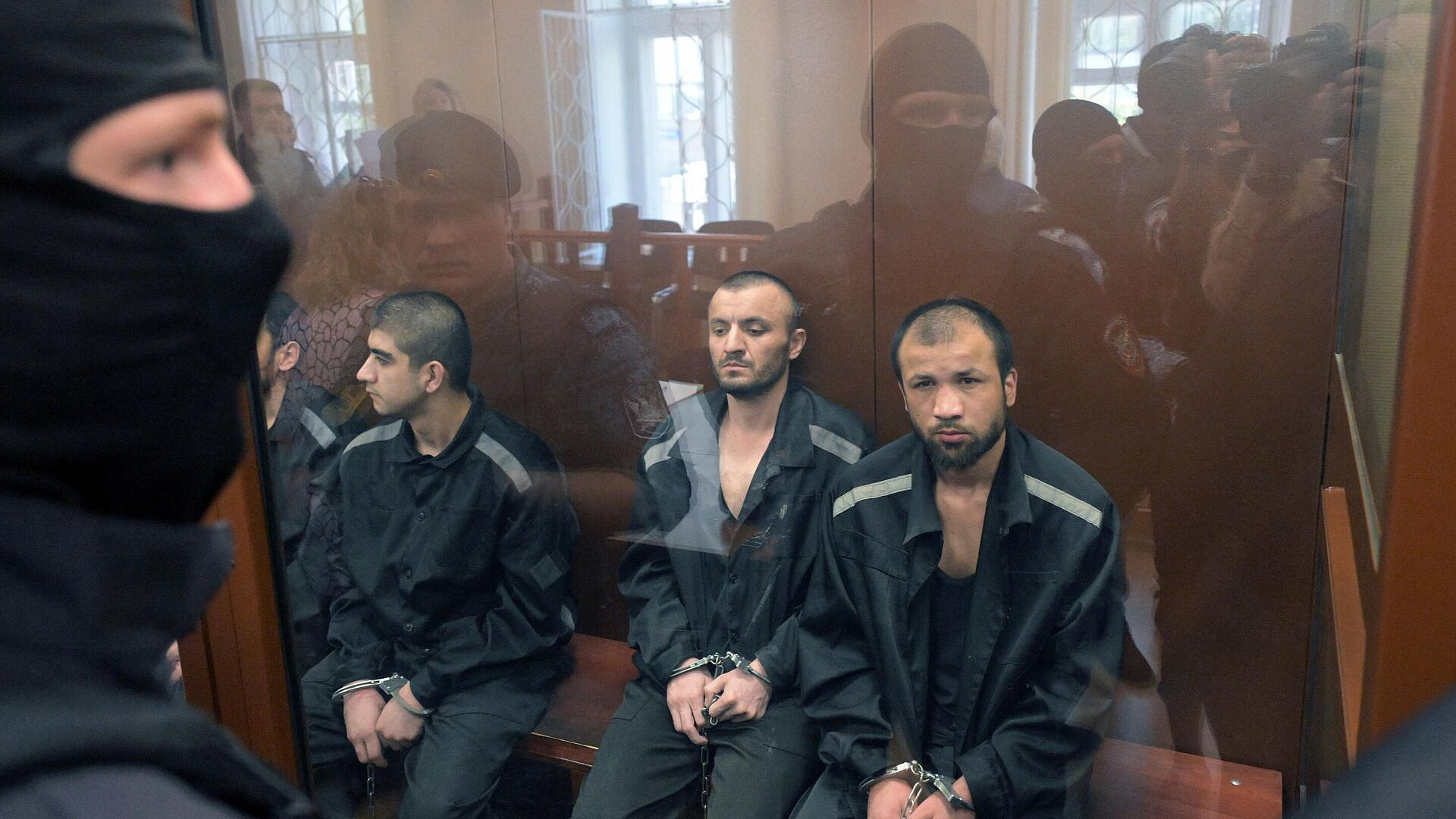 Пострадавшая в "Крокусе" рассказала об ощущении нереальности происходящего