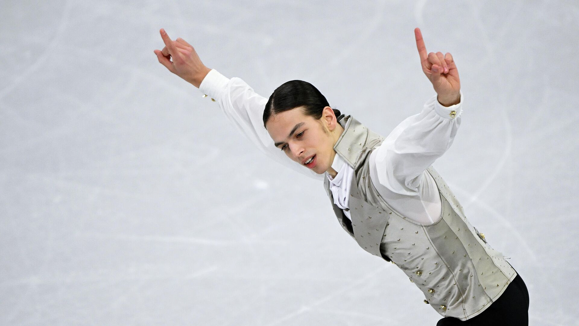 Украинец заявил, что выход после Гуменника негативно повлиял на его прокат