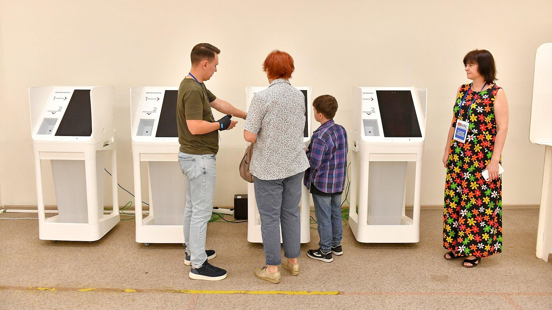 В ЦИК рассказали, какие белорусы смогут участвовать в выборах