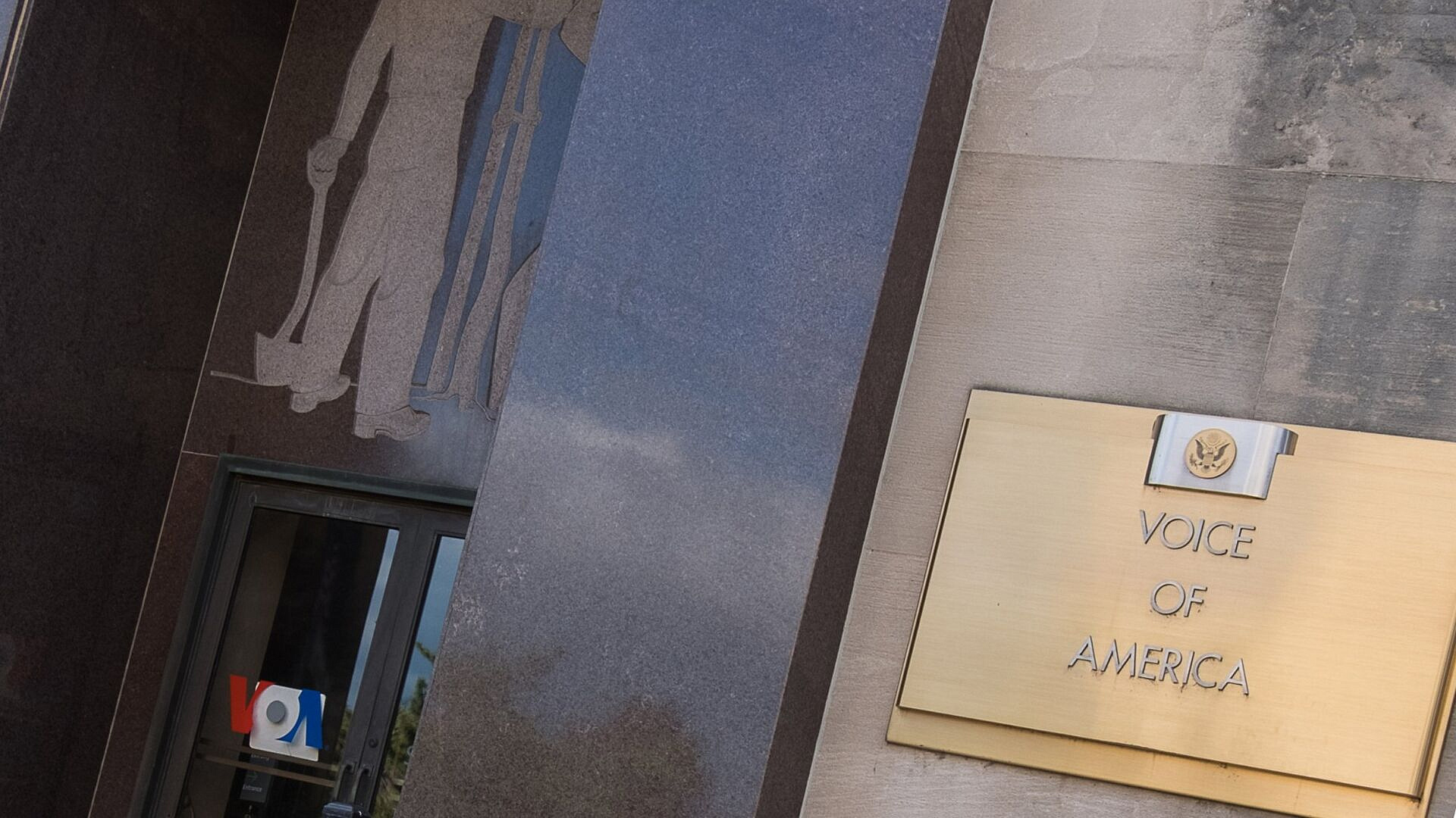 ����� 600 ����������� "������ �������"* ������� � �������